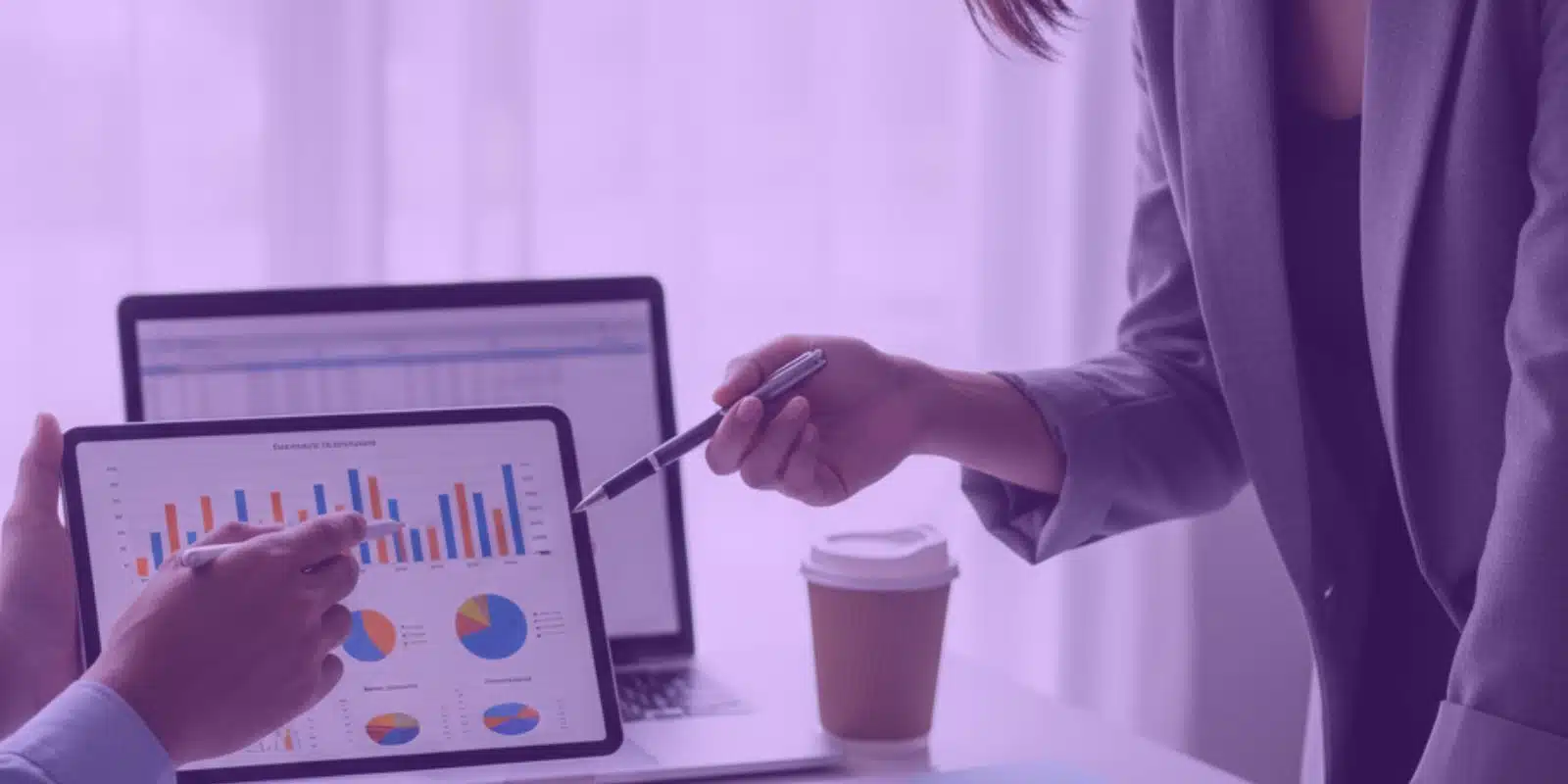Saiba como elaborar uma ação de concessão de aposentadoria por tempo de contribuição, quais documentos utilizar e veja um modelo prático atualizado.